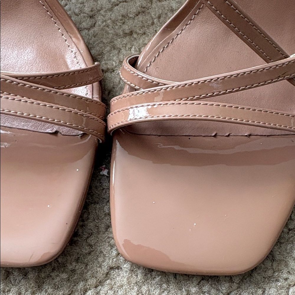 Marc Fisher LTD Edalyn Ankle Strap Sandal Neutral Nude Square Toe Heels Sz 7.5 - Picture 3 of 9